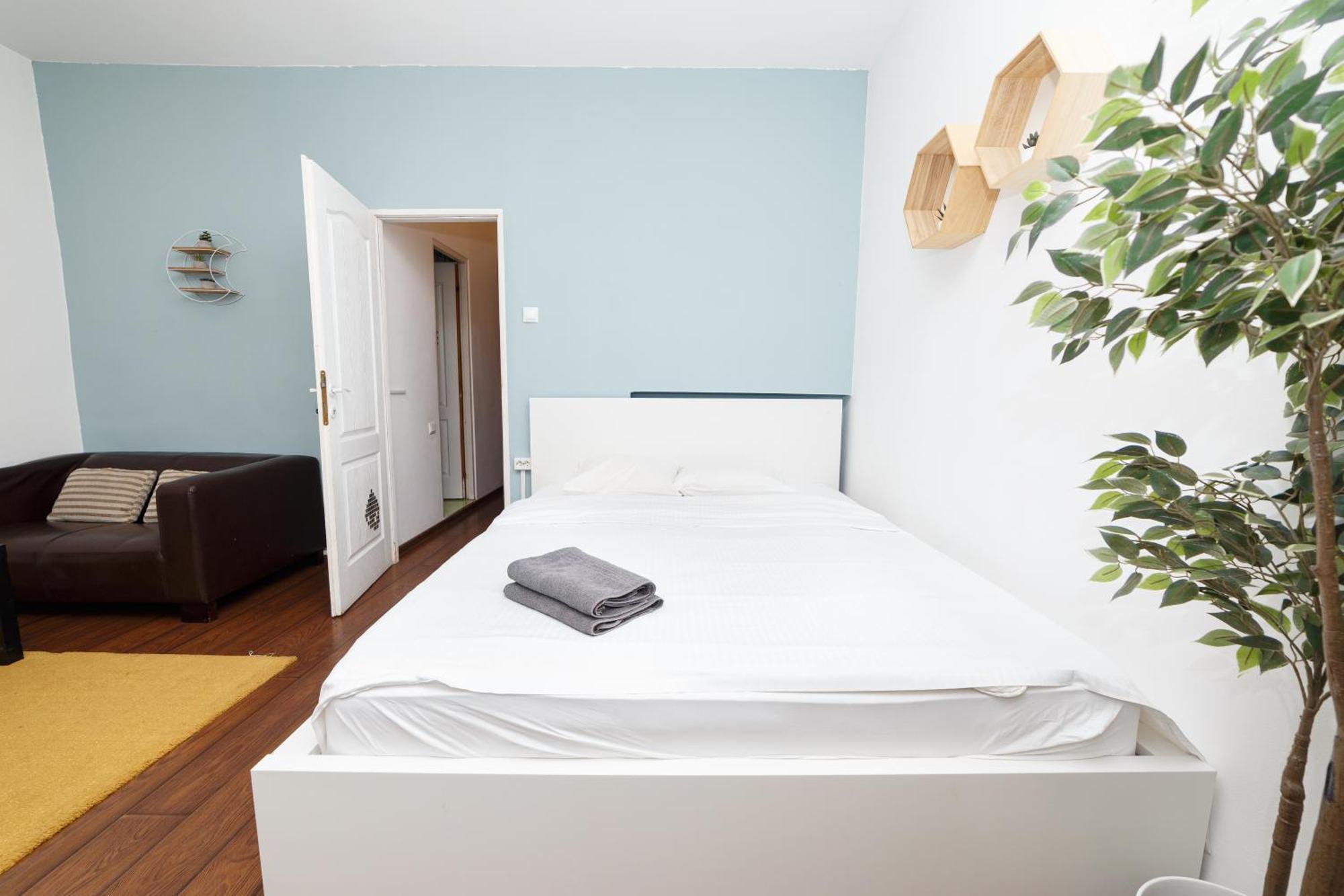 Roof Top Apartments Bukares Bagian luar foto