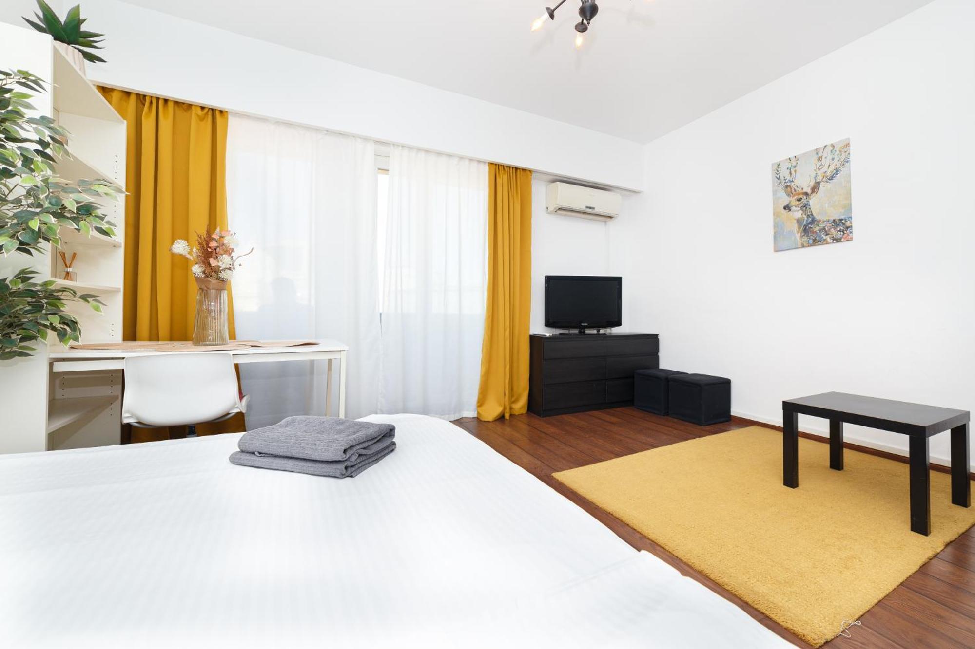 Roof Top Apartments Bukares Bagian luar foto